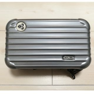 リモワ(RIMOWA)の【専用出品】タイ航空ファーストクラスアメニティ　リモワ　グレー(旅行用品)