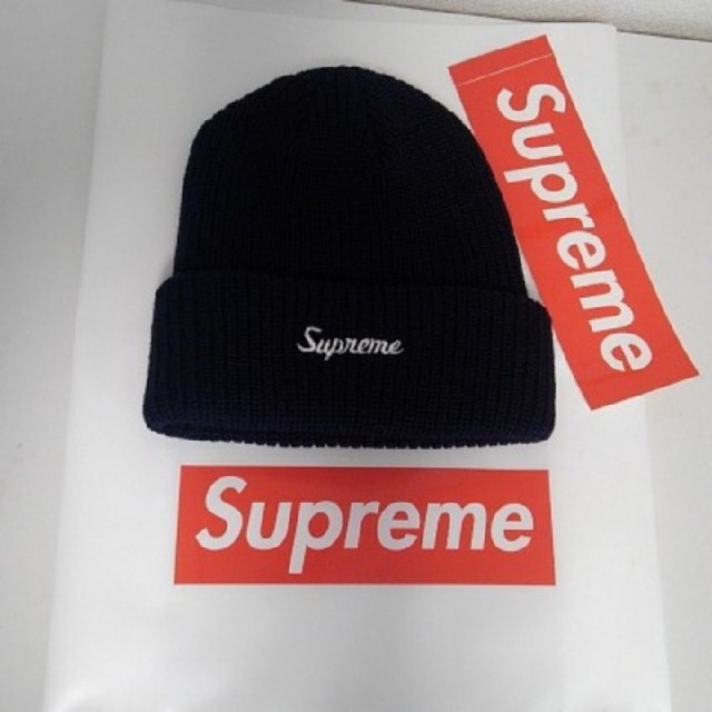 Supreme(シュプリーム)の新品未使用　シュプリーム　ビーニー　ニット　キャップ　帽子　Hat レディースの帽子(ニット帽/ビーニー)の商品写真