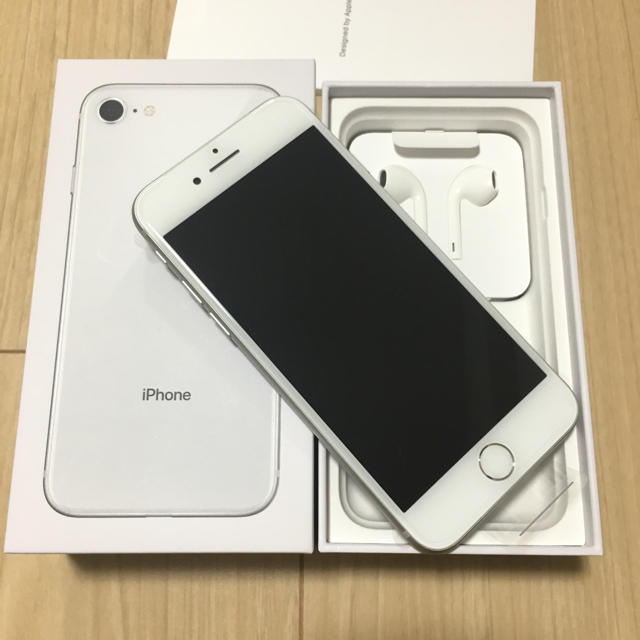 Apple - iPhone 8 64gb simフリー 新品未使用 一括購入 シルバー auの