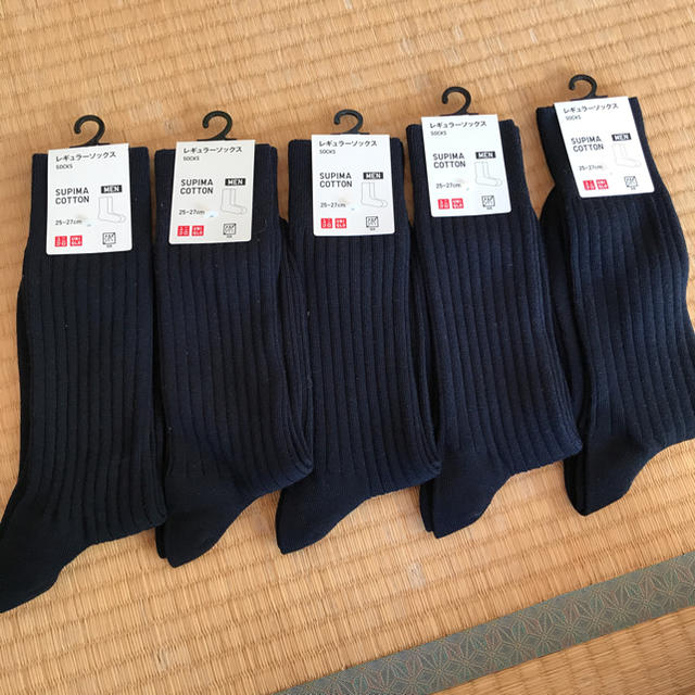 UNIQLO(ユニクロ)のユニクロ 新品 靴下 紺色 メンズのレッグウェア(ソックス)の商品写真