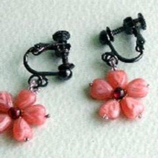 ヴィンテージビーズアクセサリー　イヤリング(イヤリング)