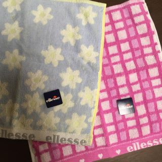 エレッセ(ellesse)のellesseハンドタオル2枚セット(ハンカチ)