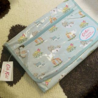 キャスキッドソン(Cath Kidston)の新品☆タグ付き!オムツ交換マット(その他)