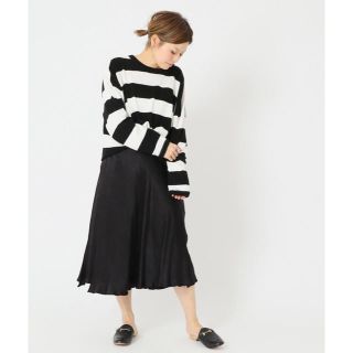 ドゥーズィエムクラス(DEUXIEME CLASSE)のDeuxieme Classe glossy skirt WEB限定スカート(ひざ丈スカート)