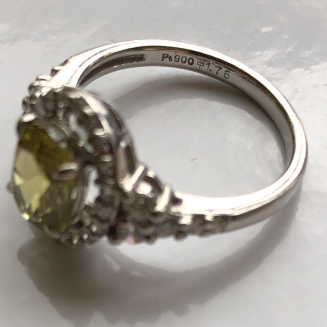 希少石 マリガーネット ダイヤモンドPt900リング レディースのアクセサリー(リング(指輪))の商品写真
