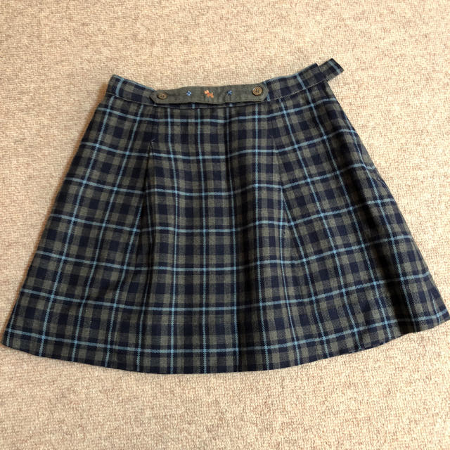 familiar(ファミリア)のキッズファミリアスカート120サイズ キッズ/ベビー/マタニティのキッズ服女の子用(90cm~)(スカート)の商品写真