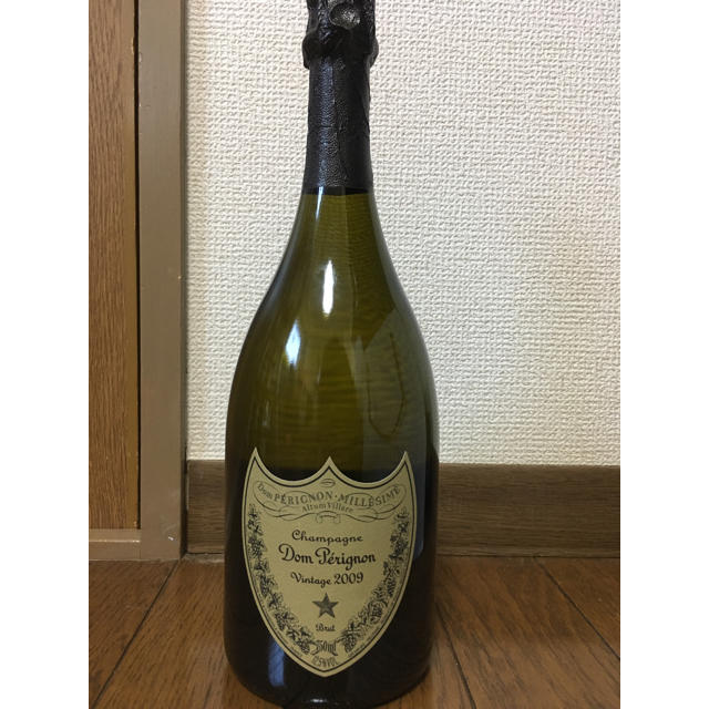 Dom Pérignon(ドンペリニヨン)の【シャンパン】ドンペリ2009 食品/飲料/酒の酒(シャンパン/スパークリングワイン)の商品写真