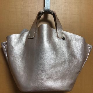 ドレステリア(DRESSTERIOR)のエバゴス  ピンクメタリック トートバッグ(トートバッグ)