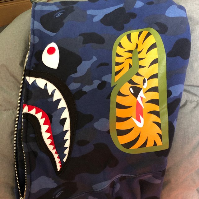 A BATHING APE(アベイシングエイプ)のBAPE psgコラボ メンズのトップス(パーカー)の商品写真