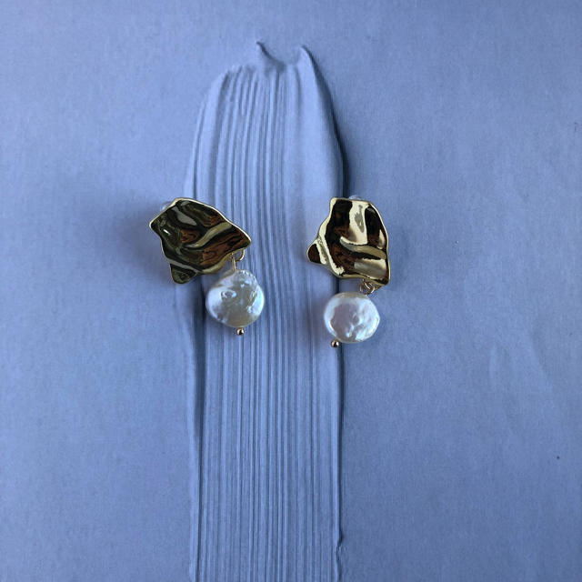 eimy istoire(エイミーイストワール)のpearl and plate earring レディースのアクセサリー(ピアス)の商品写真