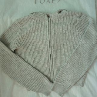 フォクシー(FOXEY)のty様☆新品☆FOXEY フォクシー ニットパーカー hoodie fan(パーカー)