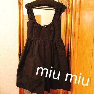 ミュウミュウ(miumiu)のSALE!miumiu ブラックドレス(ミニワンピース)