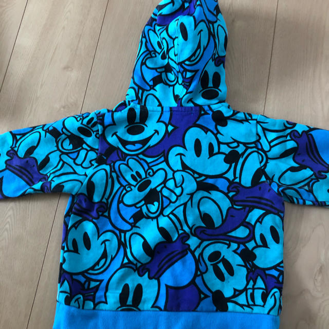 Disney(ディズニー)の⋈﻿ Disney パーカー ⋈﻿ キッズ/ベビー/マタニティのキッズ服男の子用(90cm~)(ジャケット/上着)の商品写真