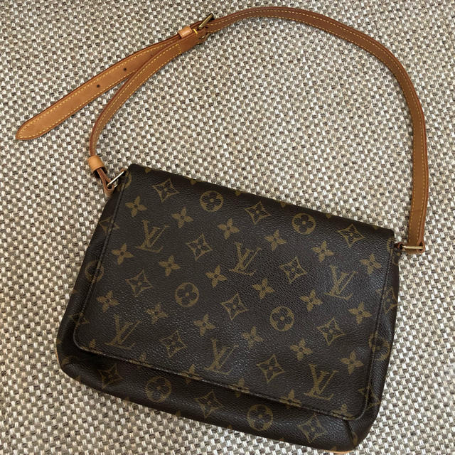 レディースLOUIS VUITTON ミュゼットタンゴ