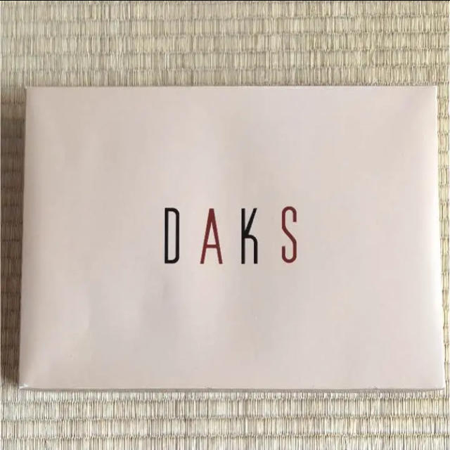 DAKS(ダックス)の〈新品未使用〉DAKS フェイスタオルセット ベージュ インテリア/住まい/日用品の日用品/生活雑貨/旅行(タオル/バス用品)の商品写真