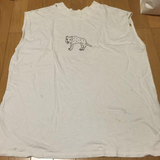 アイ(i)のヒョウ❤︎白ロングTシャツ(Tシャツ(半袖/袖なし))