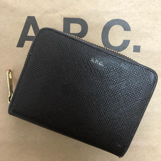 アーペーセー(A.P.C)のA.P.C コンパクトウォレット (二つ折り財布/焦げ茶色)(財布)