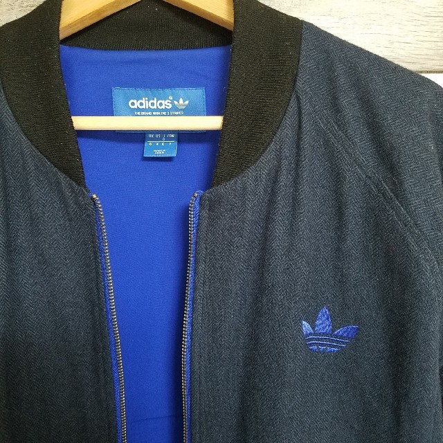 adidas(アディダス)のadidas ブルゾン 中古 メンズのジャケット/アウター(ブルゾン)の商品写真