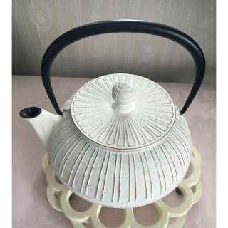 ❣️  美品  南部鉄器  岩鋳  急須   伝統工芸品(調理道具/製菓道具)