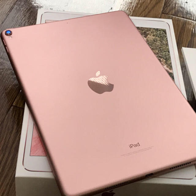 Apple - iPad pro 10.5 Wifi ローズゴールド 256GB ケース付きの通販 by まる｜アップルならラクマ