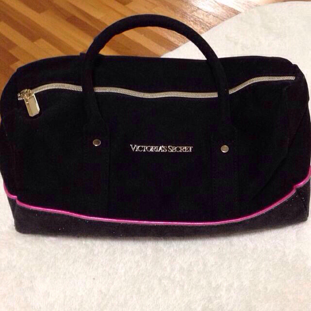 Victoria's Secret(ヴィクトリアズシークレット)のVICTORIA'S SECRET👜 レディースのバッグ(ボストンバッグ)の商品写真