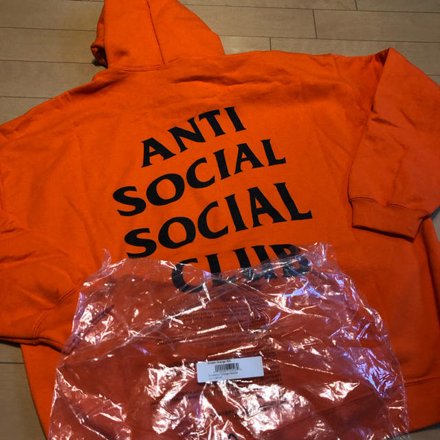 Supreme(シュプリーム)のanti  social  assc パーカーXXL バレンシアガsupreme メンズのトップス(パーカー)の商品写真