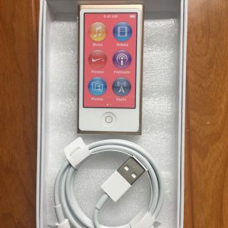 アップル(Apple)のiPod nano  7世代　１６GB　ゴールド 新品未使用(ポータブルプレーヤー)