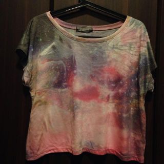 トップショップ(TOPSHOP)のTOPSHOP 宇宙柄Tシャツ(Tシャツ(半袖/袖なし))