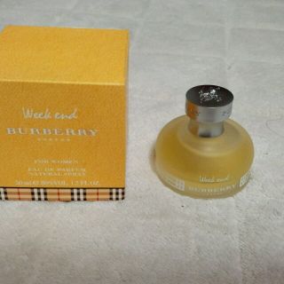 バーバリー(BURBERRY)のバーバリー　ウィークエンド　50ml(香水(女性用))