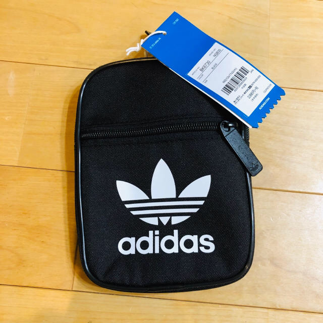 adidas(アディダス)のアディダスオリジナルス福袋2019 　ポシェット レディースのバッグ(その他)の商品写真