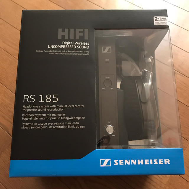 SENNHEISER(ゼンハイザー)の【新品未使用】SENNHEISER RS-185 ゼンハイザー 高級ヘッドホン スマホ/家電/カメラのオーディオ機器(ヘッドフォン/イヤフォン)の商品写真