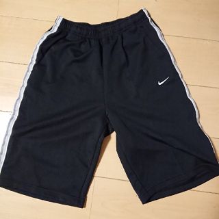 ナイキ(NIKE)の新品  ナイキ  ハーフパンツ M(ハーフパンツ)