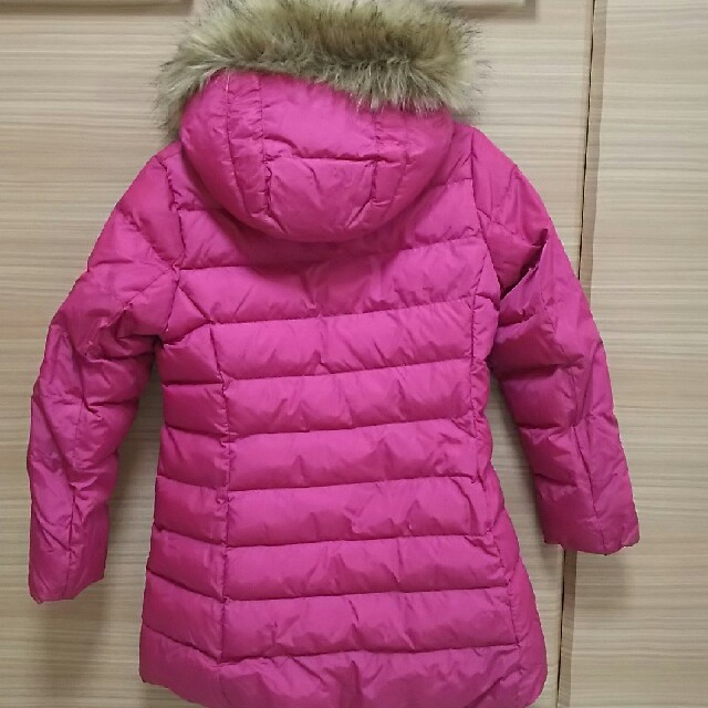 UNIQLO(ユニクロ)のお値下げ中 美品 UNIQLO コート ジュニア 120 キッズ/ベビー/マタニティのキッズ服女の子用(90cm~)(コート)の商品写真