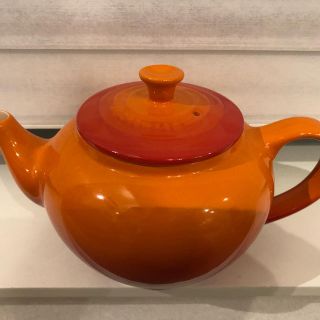 ルクルーゼ(LE CREUSET)の専用  ル・クルーゼ  ティーポット(食器)