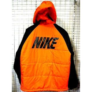 ナイキ(NIKE)のNIKE-ナイキ中綿ジャケット 150㎝ オレンジ/ブラック(ジャケット/上着)