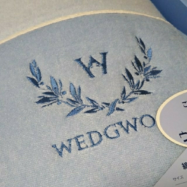 WEDGWOOD(ウェッジウッド)のウェッジウッド　綿毛布　肌掛け布団　肌布団　ウエッジウッド インテリア/住まい/日用品の寝具(布団)の商品写真