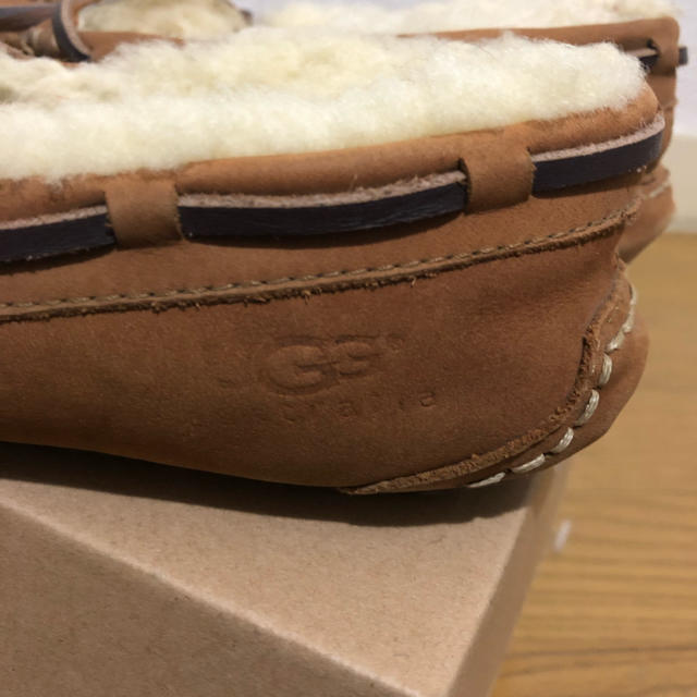 UGG(アグ)のUGG モカシン ダコタ レディースの靴/シューズ(スリッポン/モカシン)の商品写真