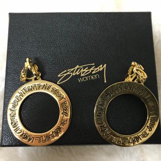 ステューシー(STUSSY)のstussy イヤリング(イヤリング)