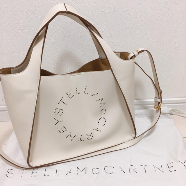 Stella McCartney(ステラマッカートニー)の完売♡ステラマッカートニーロゴトートバッグ♡ショルダーバッグハンドバッグ レディースのバッグ(ハンドバッグ)の商品写真