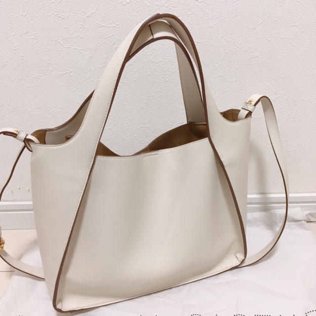 Stella McCartney(ステラマッカートニー)の完売♡ステラマッカートニーロゴトートバッグ♡ショルダーバッグハンドバッグ レディースのバッグ(ハンドバッグ)の商品写真