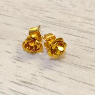 バラ ピアス(ピアス)