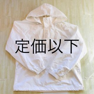 シュプリーム(Supreme)の【M】Supreme court half zip pullover white(マウンテンパーカー)