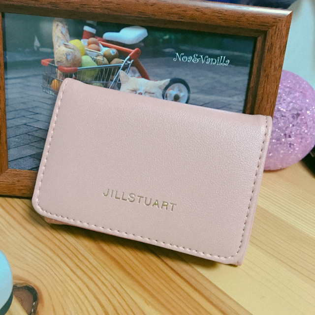 JILLSTUART(ジルスチュアート)のジルシュチュアート 三つ折り財布 レディースのファッション小物(財布)の商品写真