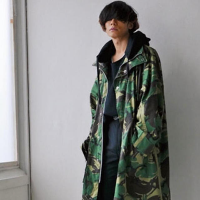 Yohji Yamamoto(ヨウジヤマモト)の川上洋平着用 CMMN SWDN 18aw ミリタリーオーバーサイズコート メンズのジャケット/アウター(モッズコート)の商品写真