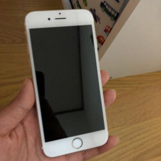 エーユー(au)のiPhone6s  64GB au(スマートフォン本体)