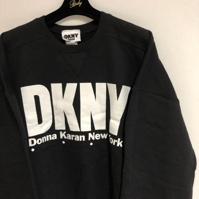 DKNY(ダナキャランニューヨーク)の専用！DKNY ダナキャランニューヨーク スエット トレーナー 黒 メンズのトップス(スウェット)の商品写真