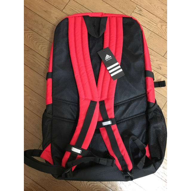 adidas(アディダス)のadidas リュック 大型 28L レディースのバッグ(リュック/バックパック)の商品写真