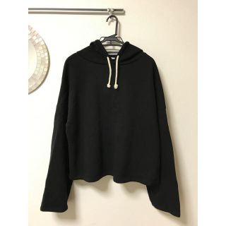 ザラ(ZARA)のブラックパーカー(パーカー)