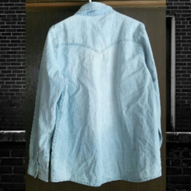 しまむら デニムシャツ  ３L美品 レディースのジャケット/アウター(Gジャン/デニムジャケット)の商品写真