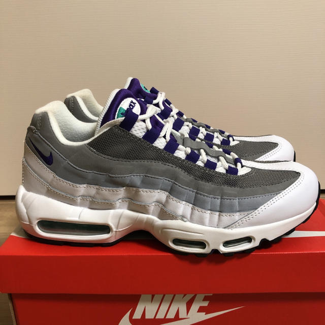 NIKE(ナイキ)のNIKE AIR MAX 95 Grape メンズの靴/シューズ(スニーカー)の商品写真